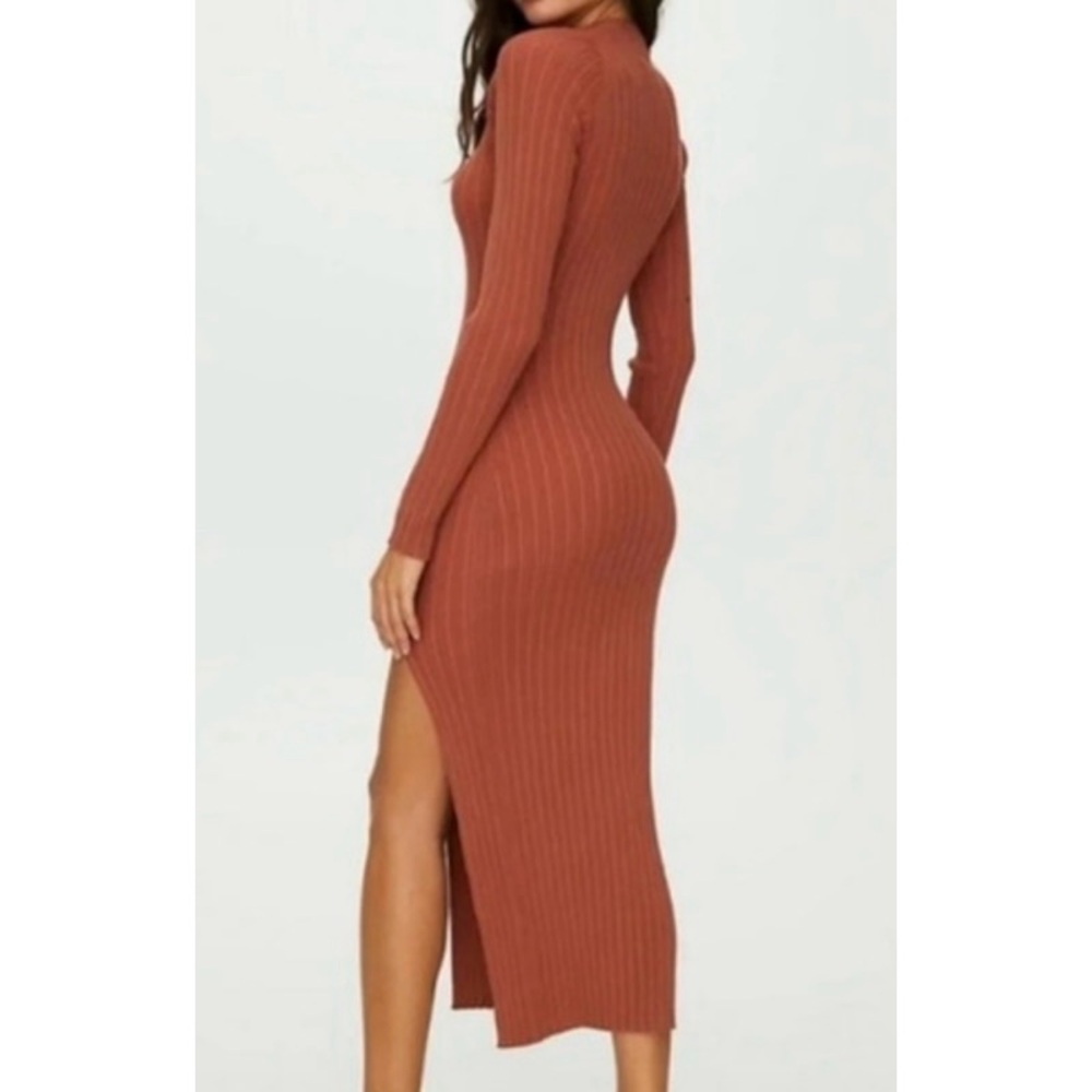 Aritzia Ribbed Long Sleeve Midi Dress in Rust